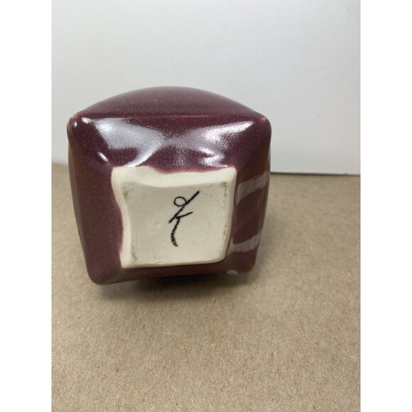 Studio Pottery Beautiful Glaze Signed By Artist Burgundy Glaze MCM Style 4.25 in - Picture 5 of 5